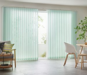 【機能性の高いカーテン・ブラインド 3選】