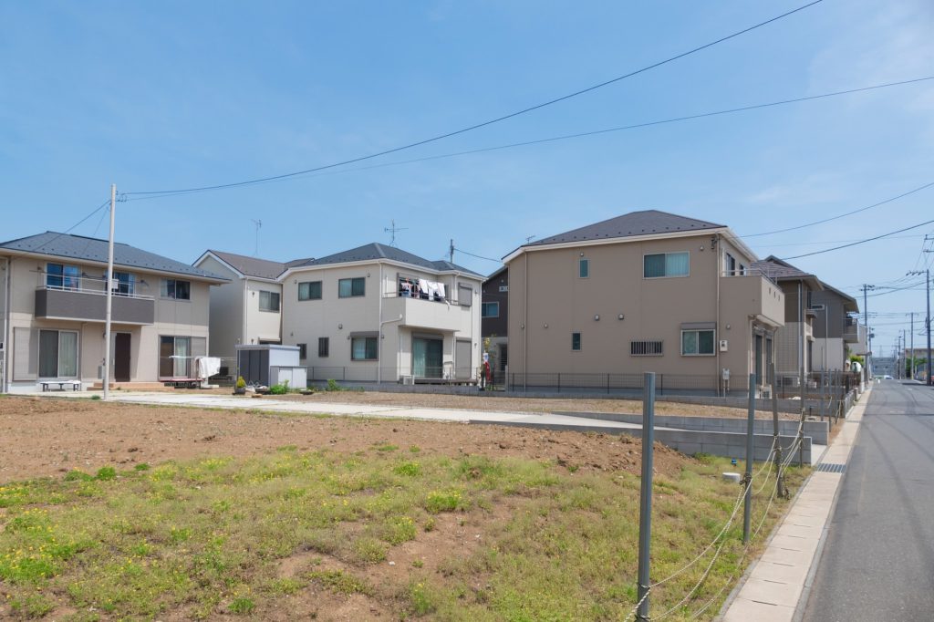 【建て替えのメリットとデメリット】